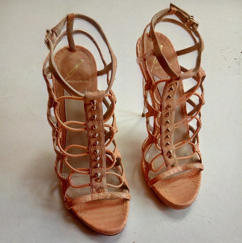Sandles